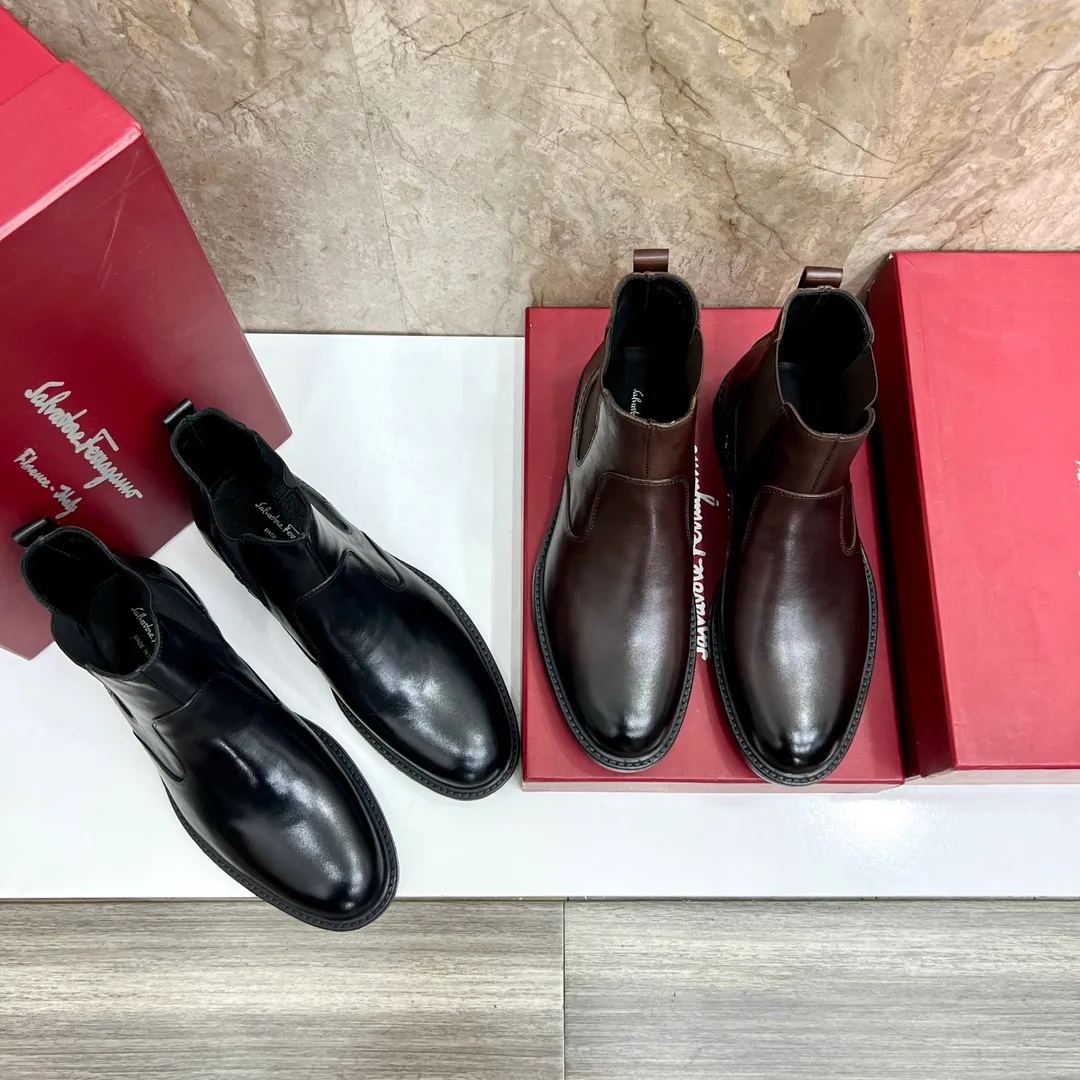 Original order quality: Men's shoes 💰700 Brand: Ferragamo (Ferragamo) One size larger: Men's size 38-44 (45 customized) Grade: Same style as the official website High-end men's shoes Material: Original cowhide, cowhide lining, original outsole Style category: Chelsea men's boots Fashion trend Color: Actual picture